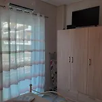 Kamari Apartmán *
