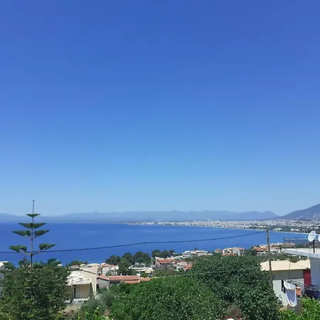 Kamari * Βέργα Καλαμάτας