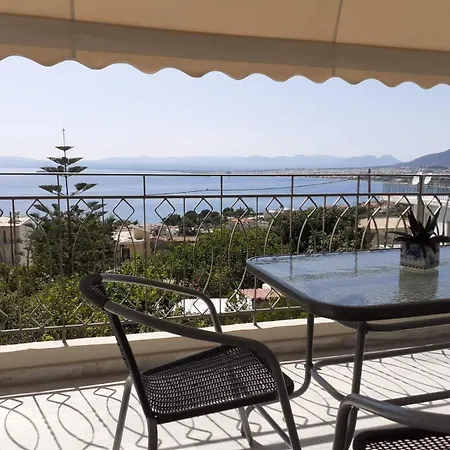 Kamari * Βέργα Καλαμάτας