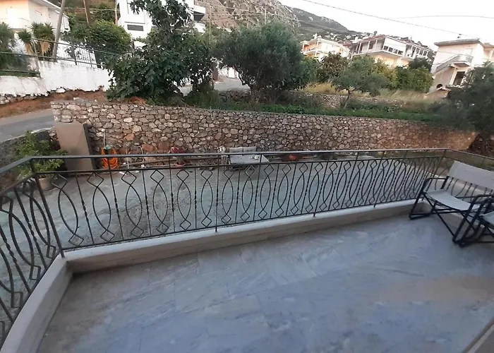 Апартаменты Kamari *