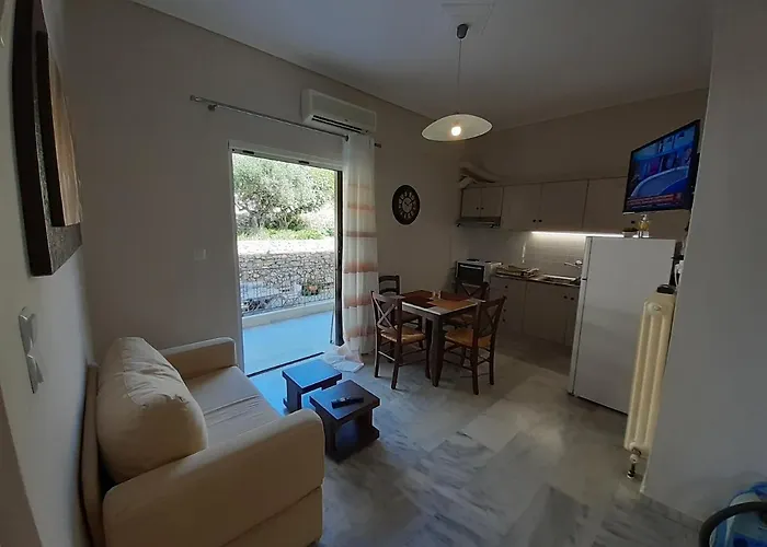 Апартаменты Kamari *